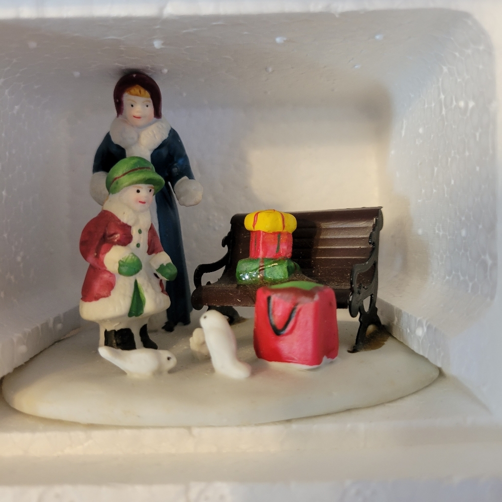 Vintage 1995 Lemax Dickensvale Collectibles Porcelain Woman & Child Feeding Bird